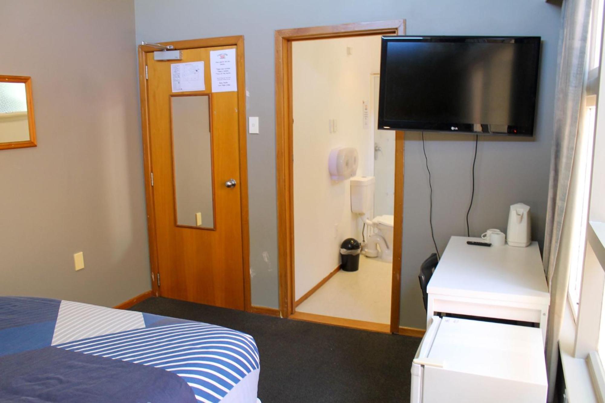 Hippo Lodge Backpackers Queenstown Exterior foto